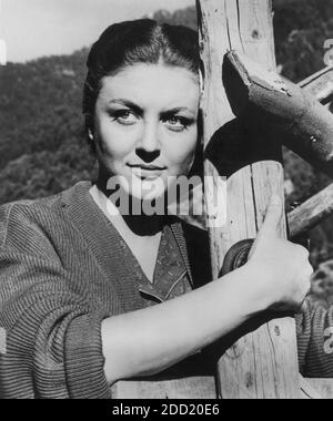 Nicole Courcel, Head and Shoulders Publicity Portrait for the U.S. release of the 1957 French Film, 'The Case Of Doctor Laurent', French: 'Le cas du Docteur Laurent', Trans-Lux, 1958 Stock Photo