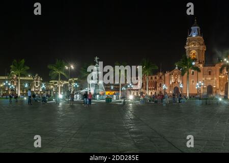 Fountain on Plaza de Armas, La Serena, Coquimbo Region, Chile, South  America Stock Photo - Alamy