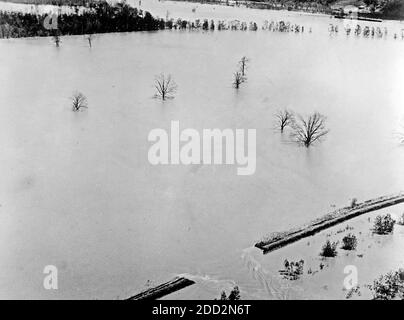 Great Mississippi River flood, April 29, 1927 Stock Photo
