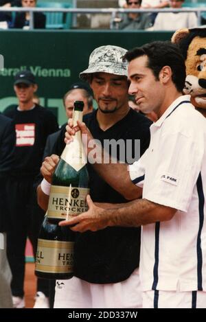 Spanish tennis player Alex Corretja and football player Emilio Alvarez, 2000 Stock Photo