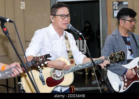 Taipei. 23rd Nov, 2020. Lo Ta-yu rehearses for the °guitar music festival± which will be held on 27th with Wong Kwok Lun, Zhi-Ping Wang and Eric Chen in Taipei, Taiwan, China on 23 November 2020.(Photo by TPG) Credit: TopPhoto/Alamy Live News Stock Photo