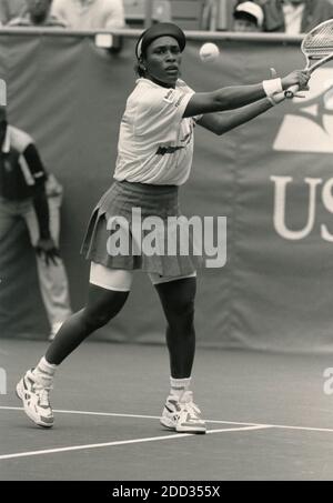 American tennis player Zina Garrison and her husband, 1990s Stock Photo ...