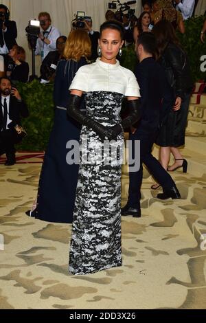 Alicia Vikander attends the Manus x Machina: Fashion in an Age of  Technology Costume Institute Benefit Gala at Metropolitan Museum of Art on  May 2, 2016 in New York City. ©Lionel Hahn/AbacaUsa.com
