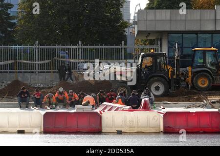 Road cerb (curbstone) replace in Moscow Russia Stock Photo