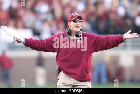 NO FILM, NO VIDEO, NO TV, NO DOCUMENTARY - Florida State head coach Jimbo Fisher contests a call by the officials during NCAA Football match, Florida State vs Florida at Doak Campbell Stadium in Tallahassee, Florida, USA on November 27, 2010. Florida State won 31-7. Photo by Gary W. Green/Orlando Sentinel/MCT/ABACAPRESS.COM Stock Photo