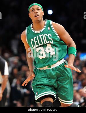 NO FILM, NO VIDEO, NO TV, NO DOCUMENTARY - Boston Celtics forward Paul Pierce (34) reacts after hitting what would be the game-winning shot during the NBA Basketball match, New York Knicks vs Boston Celtics at Madison Square Garden in New York City, NY, USA on December 15, 2010. Boston Celtics defeats the New York Knicks 118-116. Photo by Christopher Pasatieri/Newsday/MCT/ABACAPRESS.COM Stock Photo