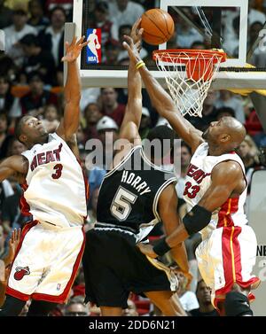 Alonzo mourning wade alonzo mourning hi res stock photography