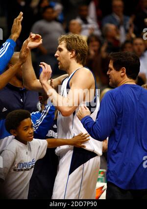 The Mav's Jason Terry in the Dallas Mavericks-Utah Jazz game April 16, 2006  at the American Airlines Center in Dallas, Texas. (UPI Photo/Ian Halperin  Stock Photo - Alamy