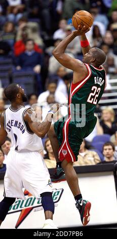 NO FILM, NO VIDEO, NO TV, NO DOCUMENTARY - Milwaukee Bucks Michael Redd (22) scores over Washington Wizards DeShawn Stevenson (2) during their game played at the Verizon Center in Washington, DC, USA on March 11, 2008. Washington Wizards won the game 105-97. Photo by Harry E. Walker/MCT/ABACAPRESS.COM Stock Photo