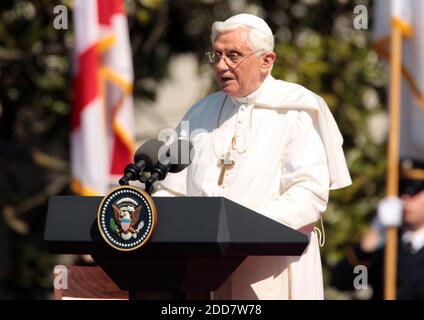 NO FILM, NO VIDEO, NO TV, NO DOCUMENTARY - Pope Benedict XVI makes a few remarks during welcome ceremony on the South Lawn of the White House in Washington, DC, USA, on April 16, 2008. Photo by George Bridges/MCT/ABACAPRESS.COM Stock Photo