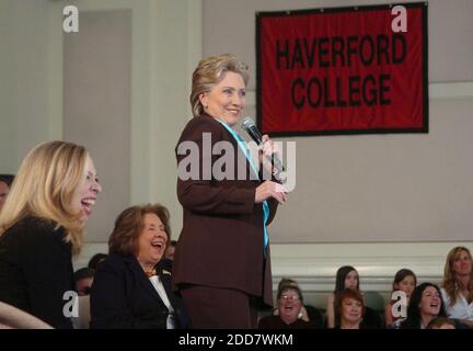 NO FILM, NO VIDEO, NO TV, NO DOCUMENTARY - Democratic presidential hopeful New York Senator Hillary Clinton laughs along with daughter Chelsea, left, and mother Dorothy Rodham during a campaign stop at Haverford College, in Haverford, PA, USA on Thursday, April 17, 2008. Photo by Sarah J. Glover/Philadelphia Inquirer/MCT/ABACAPRESS.COM Stock Photo