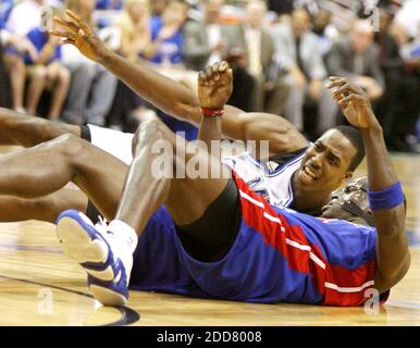 NO FILM, NO VIDEO, NO TV, NO DOCUMENTARY - Orlando Magic center Dwight Howard and Detroit Pistons guard Richard Hamilton tumble on the floor after an exchange in Game 4 of the NBA Eastern Conference semi-finals at Amway Arena in Orlando, FL, USA on May 10, 2008. The Pistons won 90-89. Photo by Stephen M. Dowell /Orlando Sentinel/MCT/Cameleon/ABACAPRESS.COM Stock Photo