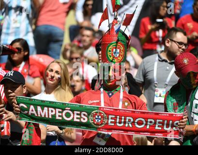 Multidão De Fãs Iranianos No Campeonato Do Mundo De FIFA Em Rússia  Fotografia Editorial - Imagem de internacional, petersburgo: 119993567