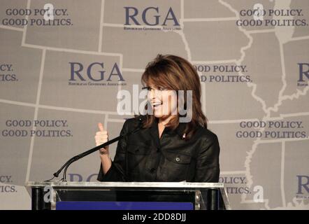 NO FILM, NO VIDEO, NO TV, NO DOCUMENTARY - Former Republican vice presidential candidate Alaska Governor Sarah Palin gives the thumbs-up during her speech at the 2008 Republican Governors Association Annual Conference in Miami, Florida, USA on Thursday, November 13, 2008, during a meeting with the press. Photo by Marsha Halper/Miami Herald/MCT/ABACAPRESS.COM Stock Photo