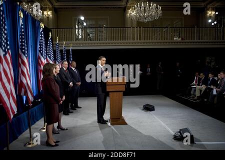 NO FILM, NO VIDEO, NO TV, NO DOCUMENTARY - President-elect Barack Obama holds a press conference to introduce from left, Hilda L. Solis as labor secretary, Karen Mills to head the Small Business Administration, Ray LaHood as transportation secretary, Ron Kirk as trade representative for his Cabinet in Chicago, Illinois, on Friday, December 19, 2008. Photo by Zbigniew Bzdak/Chicago Tribune/MCT/ABACAPRESS.COM Stock Photo