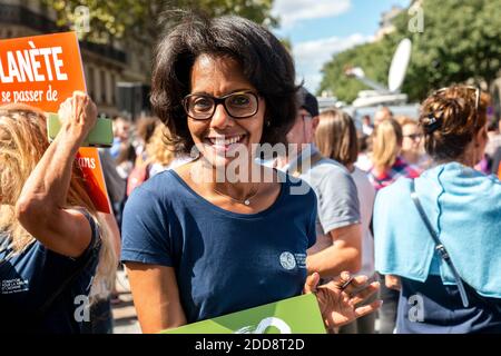 Audrey Pulvar takes part in the march for the climate, on September 8, 2018 in Paris, France. Several thousand of people gathered early in the afternoon in Paris, responding to a citizen call to make climate issues a priority of the government, following the resignation of of former Environment minister Nicolas Hulot. Photo by Denis Prezat/Avenir Pictures/ABACAPRESS.COM Stock Photo
