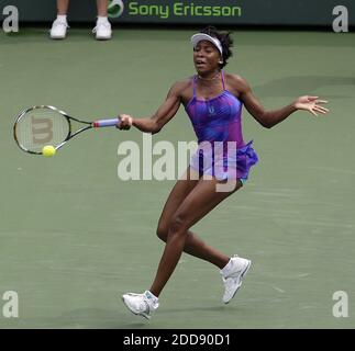 NO FILM, NO VIDEO, NO TV, NO DOCUMENTARY - Venus Williams, of the USA, hits the ball to opponent Anna-Lena Groenefeld, of Germany, at the Sony Ericsson Open in Key Biscayne, FL, USA on March 29, 2009. Photo by Patrick Farrell/Miami Herald/MCT/Cameleon/ABACAPRESS.COM Stock Photo