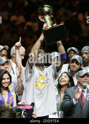 Victory parade for 2009 NBA Champion Los Angeles Lakers, June 16, 2009  Stock Photo - Alamy