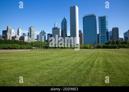 City Skyline from Butler Field in Grant Park, Chicago, Illinois, USA Stock Photo