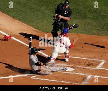 Phillies catcher Carlos Ruiz on Thursday May 22nd at Minute Maid Park in  Houston, Texas. (Andrew Woolley/Four Seam Images via AP Images Stock Photo  - Alamy