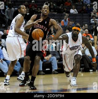 NO FILM, NO VIDEO, NO TV, NO DOCUMENTARY - Charlotte Bobcats' Stephen Jackson (1) stripped the ball from Toronto Raptors' DeMar DeRozan (10) in the first half of play at Time Warner Cable Arena in Charlotte, NC, USA on November 25, 2009. Photo by David T. Foster/Charlotte Observer/MCT/Cameleon/ABACAPRESS.COM Stock Photo