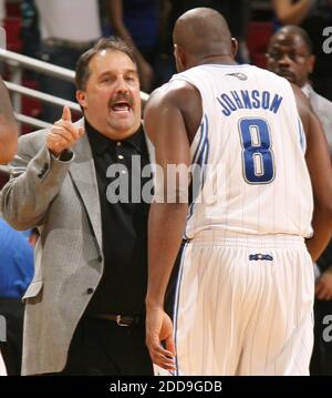 NO FILM, NO VIDEO, NO TV, NO DOCUMENTARY - Orlando Magic coach Stan Van Gundy talks to guard Anthony Johnson during their game against the Indiana Pacers at Amway Arena in Orlando, FL, USA on December 14, 2009. Photo by Stephen M. Dowell/Orlando Sentinel/MCT/Cameleon/ABACAPRESS.COM Stock Photo