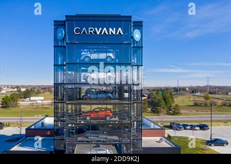 Novi, Michigan - A Carvana car vending machine in suburban Detroit. Customers buy the company's used cars online, and can pick up them up at a car ven Stock Photo