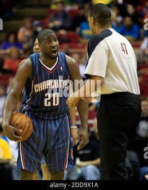 NO FILM, NO VIDEO, NO TV, NO DOCUMENTARY - Charlotte Bobcats guard Raymond Felton reacts to a foul call in the second half of an NBA game against the Orlando Magic at Amway Arena in Orlando, FL, USA on March 14, 2010. Photo by Cassie Armstrong/Orlando Sentinel/MCT/ABACAPRESS.COM Stock Photo