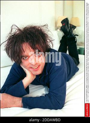 NO FILM, NO VIDEO, NO TV, NO DOCUMENTARY - © Ken Kwok/KRT/ABACA. 43994-1. Los Angeles-CA-USA, 27/10/1997. Robert Smith, frontman of the alternative rock band The Cure relaxes at the Mondrian Hotel in West Hollywood during a short stop through Los Angeles to promote the band's new singles album Gal Stock Photo