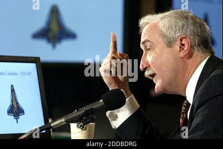 NO FILM, NO VIDEO, NO TV, NO DOCUMENTARY - NASA Administrator Sean O'Keefe testifies at a hearing on the space shuttle Columbia tragedy on Wednesday, February 12, 2003. Photo by Chuck Kennedy/KRT/ABACA. Stock Photo