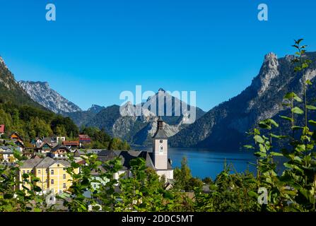 Austria, Upper Austria, Ebensee, Town on shore of lake Traunsee in summer Stock Photo