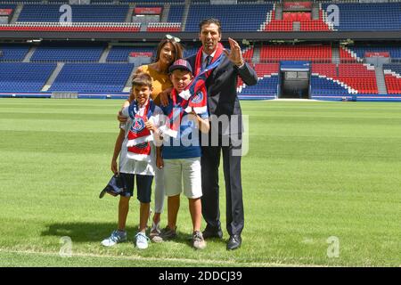 Gianluigi Buffon and his family pose after signing with the Paris Saint-Germain Football Club at Parc des Princes on July 9, 2018 in Paris, France. Photo by Laurent Zabulon/ABACAPRESS.COM Stock Photo