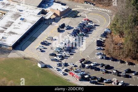 NO FILM, NO VIDEO, NO TV, NO DOCUMENTARY - An aerial view of Sandy Hook Elementary School in Newtown, CT, USA on December 14, 2012. Twenty-seven people, including 18 children, have been killed in a shooting at Sandy Hook Elementary School. Photo by Michael McAndrews/Hartford Courant/MCT/ABACAPRESS.COM Stock Photo