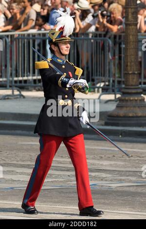 Military french Women troup during the annual Bastille Day military parade on the Champs-Elysees avenue in Paris, France on July 14, 2018. Photo by Nasser Berzane/ABACAPRESS.COM. Stock Photo