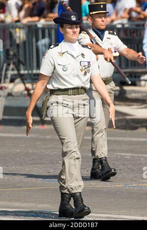 Military french Women troup during the annual Bastille Day military parade on the Champs-Elysees avenue in Paris, France on July 14, 2018. Photo by Nasser Berzane/ABACAPRESS.COM. Stock Photo