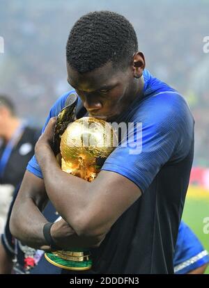 France's Paul Pogba kisses the trophy after winning 4-2 the 2018 FIFA World cup final football match France v Croatia at Luzhniki stadium in Moscow, Russia on July 15, 2018. Photo by Christian Liewig/ABACAPRESS.COM Stock Photo