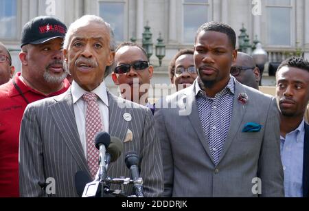 NO FILM, NO VIDEO, NO TV, NO DOCUMENTARY - Rev. Al Sharpton addresses the media after speaking to Baltimore Mayor Stephanie Rawlings-Blake in an effort to calm the rioting and violence on Tuesday, April 28, 2015, in Baltimore, MD, USA. Photo by Kevin Richardson/Baltimore Sun/TNS/ABACAPRESS.COM Stock Photo