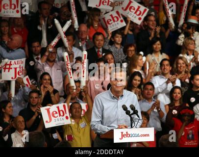 NO FILM, NO VIDEO, NO TV, NO DOCUMENTARY - The crowd cheers as former Florida Gov. Jeb Bush announces his candidacy for president on Monday, June 15, 2015, at the Kendall campus of Miami Dade College in Kendall, FL, USA. Photo by Patrick Farrell/Miami Herald/TNS/ABACAPRESS.COM Stock Photo