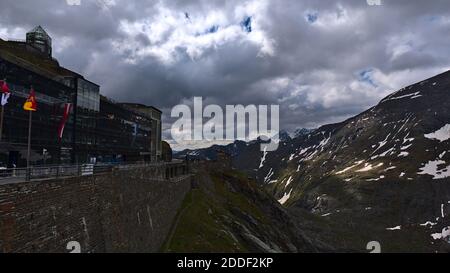 Heiligenblut am Großglockner, Austria - 06-22-2020: View of popular Kaiser-Franz-Josefs-Höhe, a viewpoint on Grossglockner High Alpine Road. Stock Photo