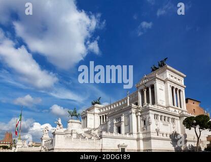 Altare della Patria (Altar of the Fatherland) or Vittoriano, the National Monument to the first king of a unified Italy Victor Emmanuel II, Piazza Ven Stock Photo