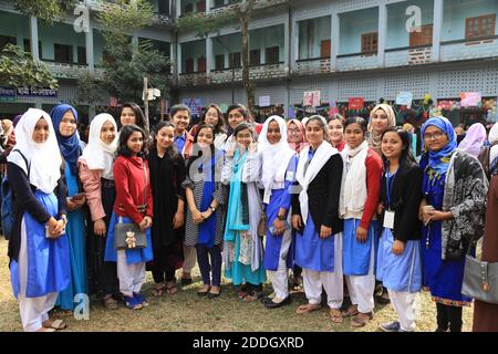 Students at the Sylhet Government Women's College campus Stock Photo ...