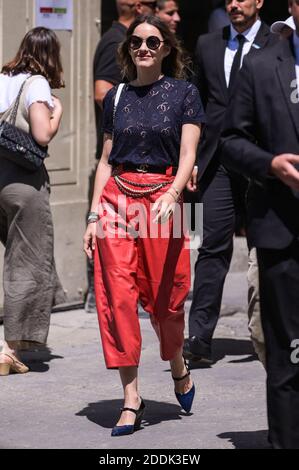 Marion Cotillard at the Chanel Haute Couture Spring/Summer 2025 fashion ...