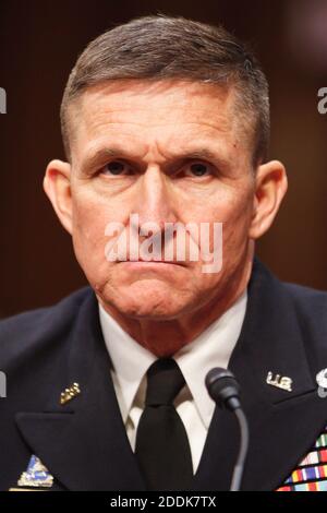 Washington, DC, USA. 29th Jan, 2014. Defense Intelligence Agency Director Lt. Gen. MICHAEL FLYNN testifies before the Senate Intelligence Committee hearing on ''current an projected national security threats against the United States. Credit: James Berglie/ZUMAPRESS.com/Alamy Live News Stock Photo