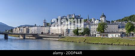 geography / travel, Austria, Salzburg County, Salzburg, view across the Salzach on old town and fortre, Additional-Rights-Clearance-Info-Not-Available Stock Photo