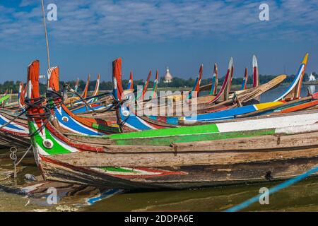 Colorful Wooden boat near Ubein Bridge Mandalay, Myanmar Stock Photo