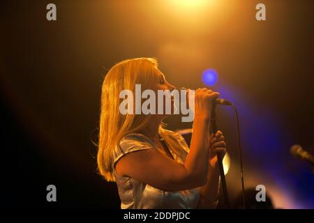 Close-up of Sarah Cracknell lead singer of the electronic music band Saint Etienne, performing on the Heavenly & Friends Stage, at the 2016 OnBlackheath Music Festival Stock Photo