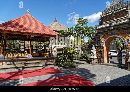 Ubud, Bali, Indonesia. 24th May, 2019. Comprised of several historic and royal buildings, Puri Saren Agung is the palace of the Ubud royal family. Stock Photo