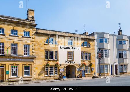 View of the Lygon Arms Hotel, an old coaching inn in High Street, Chipping Campden, a small market town in the Cotswolds in Gloucestershire Stock Photo