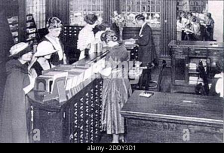 Interior Of The T.B. Blackstone Library, Chicago, 1904 Stock Photo - Alamy