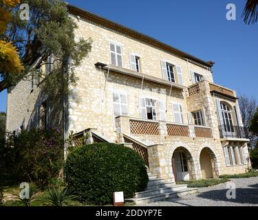 France, french riviera, Cagnes sur Mer, Auguste Renoir Museum, the house of this impressionism master became a museum which shelters this worshop. Stock Photo